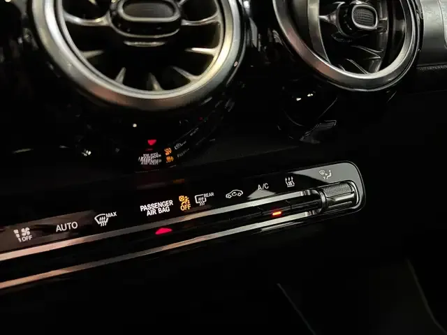 Mercedes-Benz EQB 350