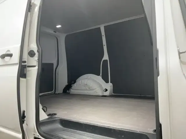 Volkswagen T6.1 Transporter