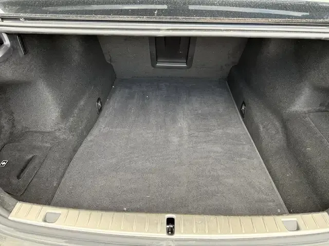 BMW 740