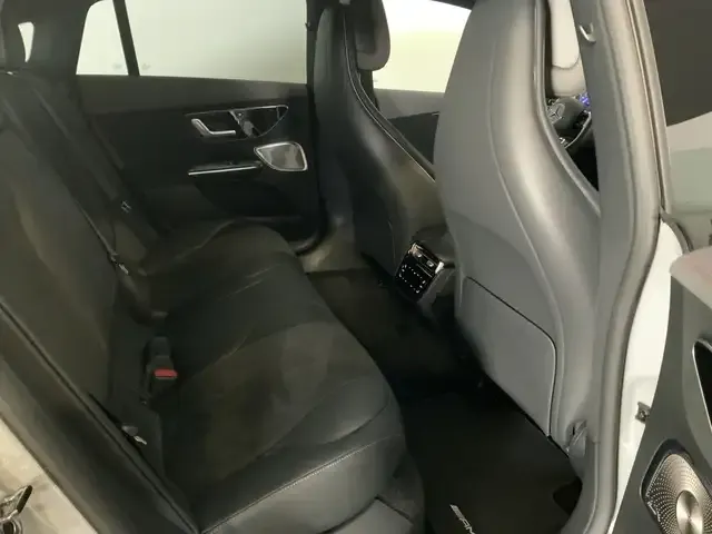 Mercedes-Benz EQE 500