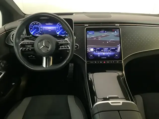 Mercedes-Benz EQE 500