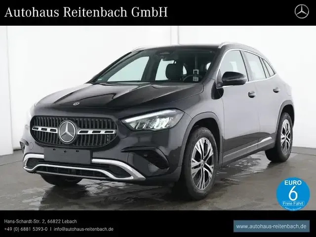 Mercedes-Benz GLA 180