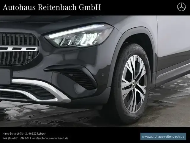 Mercedes-Benz GLA 180