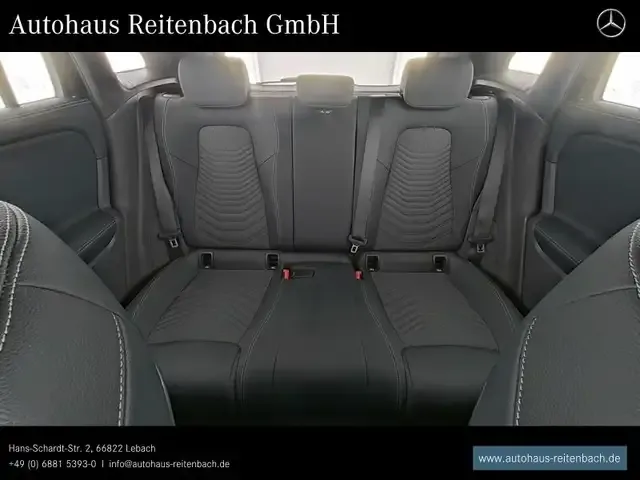 Mercedes-Benz GLA 180