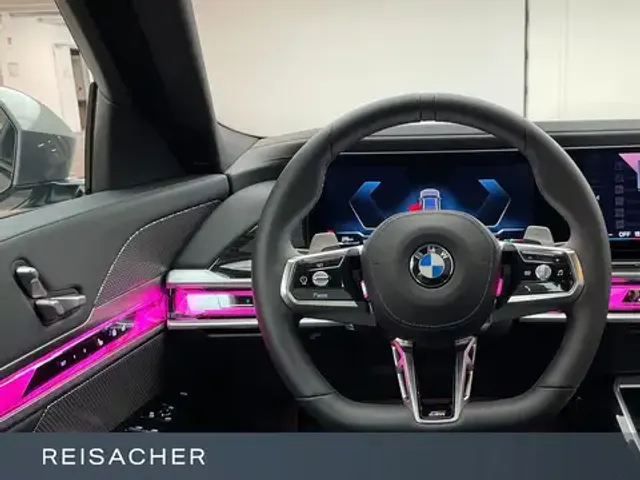 BMW 740