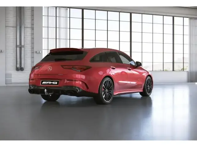 Mercedes-Benz CLA 35 AMG