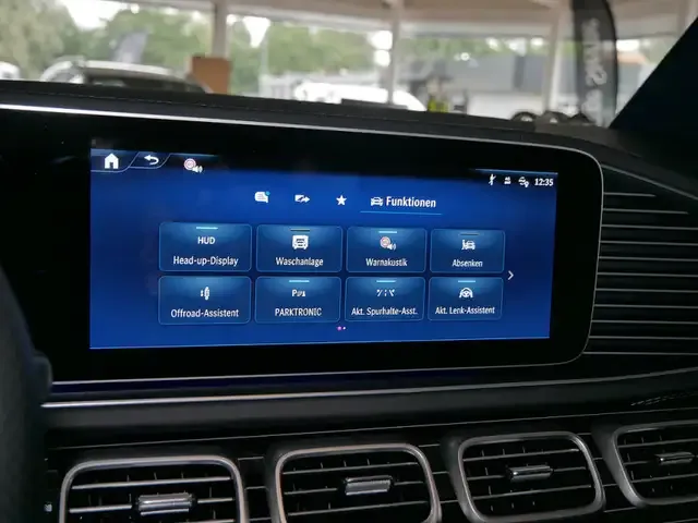 Mercedes-Benz GLS 580