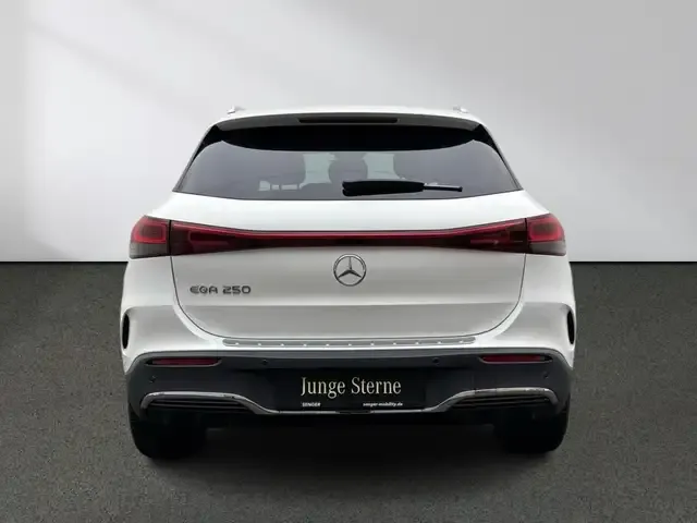 Mercedes-Benz EQA 250