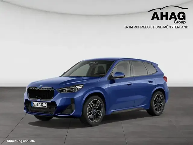 BMW iX1