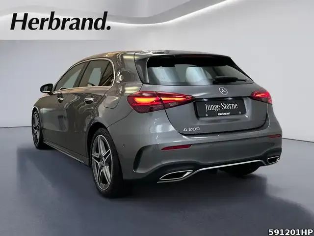 Mercedes-Benz A 200