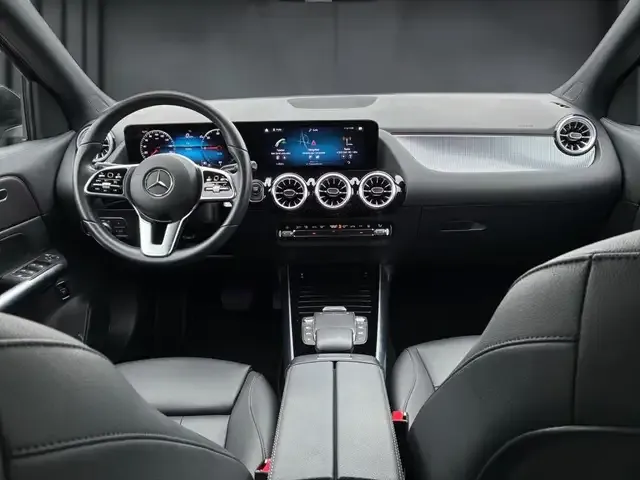 Mercedes-Benz EQA 250