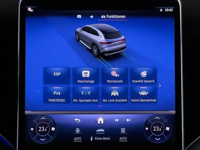 Mercedes-Benz EQE SUV