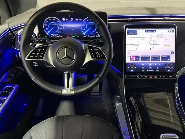 Mercedes-Benz EQE SUV