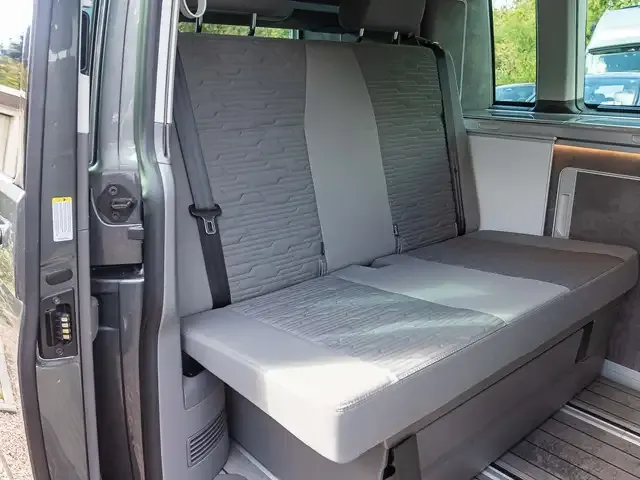 Volkswagen T6.1 California