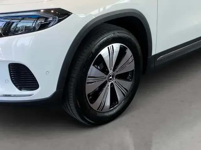 Mercedes-Benz EQA 300