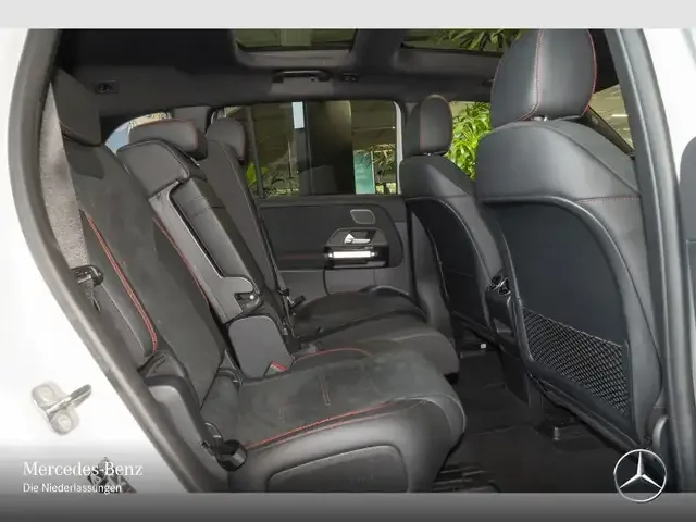 Mercedes-Benz EQB 350