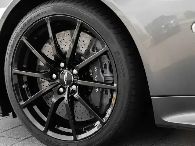 Aston Martin Sonstiges