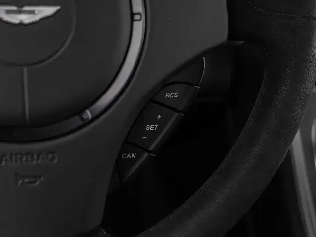 Aston Martin Sonstiges