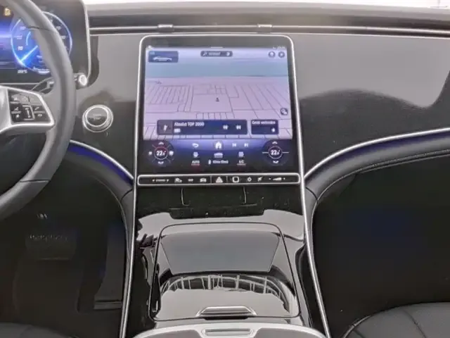 Mercedes-Benz EQE 350