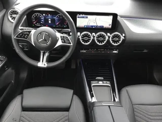 Mercedes-Benz GLA 220