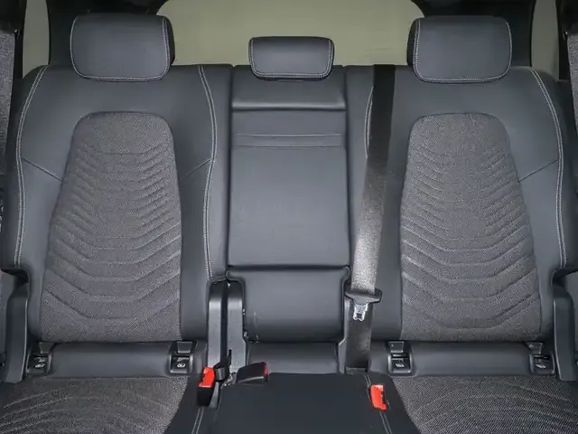 Mercedes-Benz EQB 300