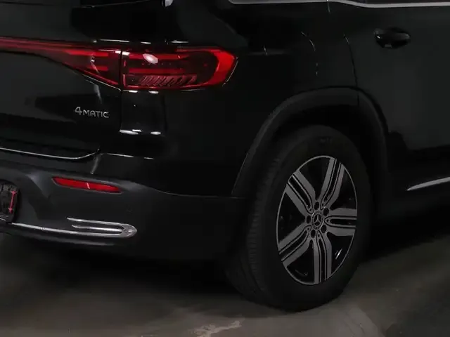 Mercedes-Benz EQB 300