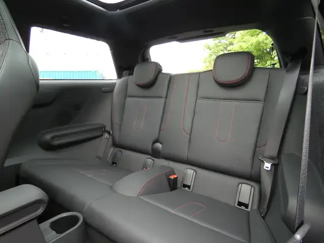 MINI Cooper Coupe