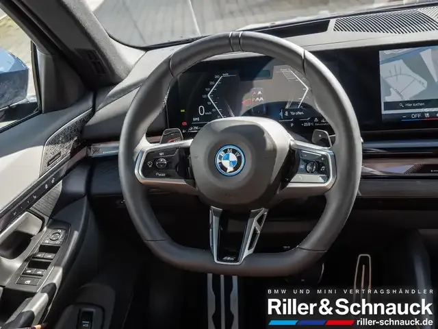 BMW 550