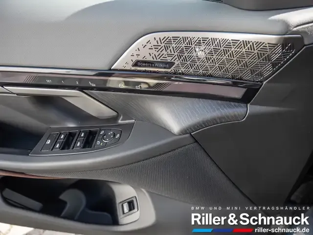BMW 550