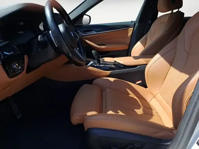 BMW 540