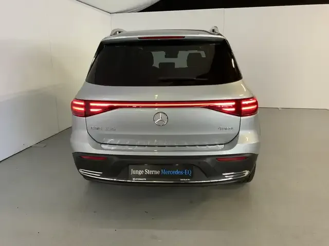 Mercedes-Benz EQB 350