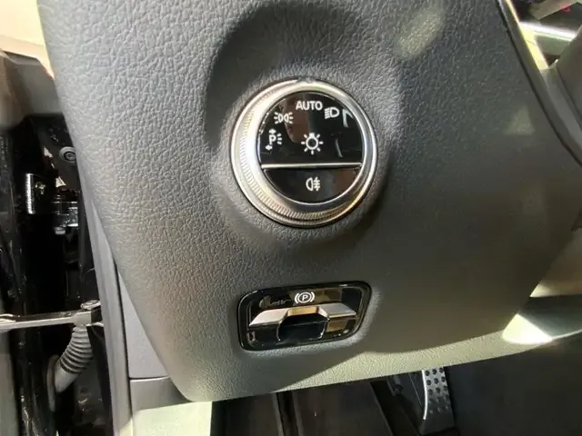 Mercedes-Benz CLE 200