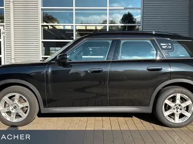 MINI Cooper D Countryman