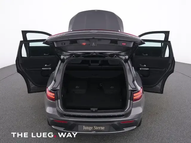 Mercedes-Benz EQB 300