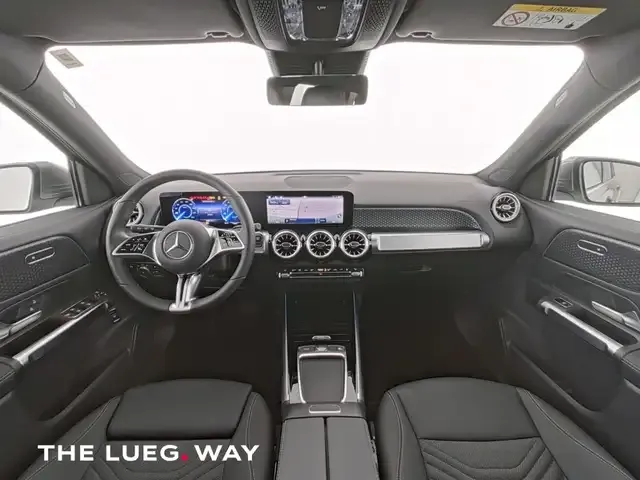 Mercedes-Benz EQB 300
