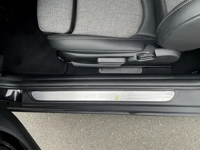 MINI Cooper SE