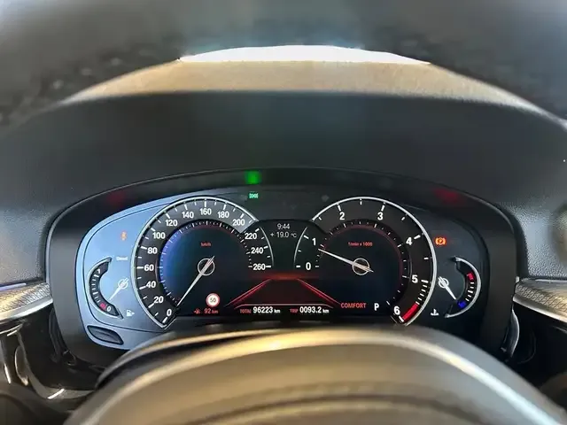 BMW 520