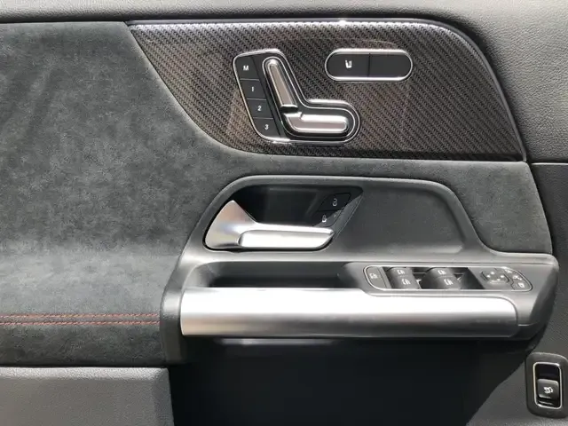 Mercedes-Benz GLA 35 AMG
