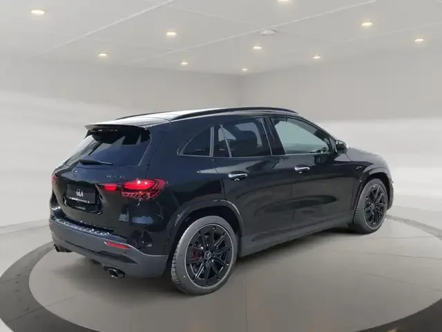 Mercedes-Benz GLA 35 AMG