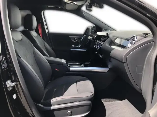 Mercedes-Benz GLA 35 AMG