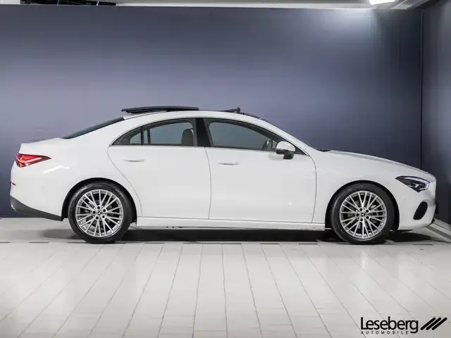 Mercedes-Benz CLA 180