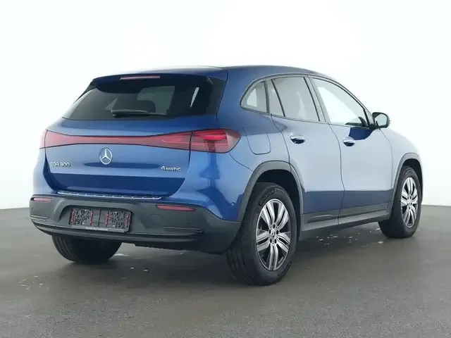 Mercedes-Benz EQA 300