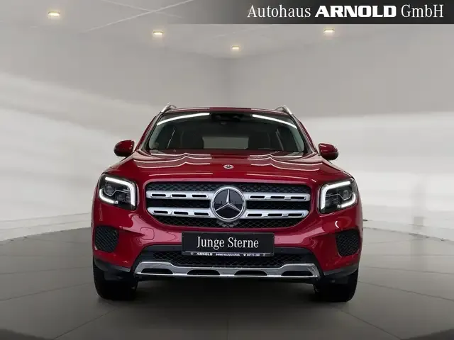 Mercedes-Benz GLB 180