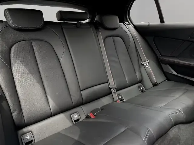BMW 128