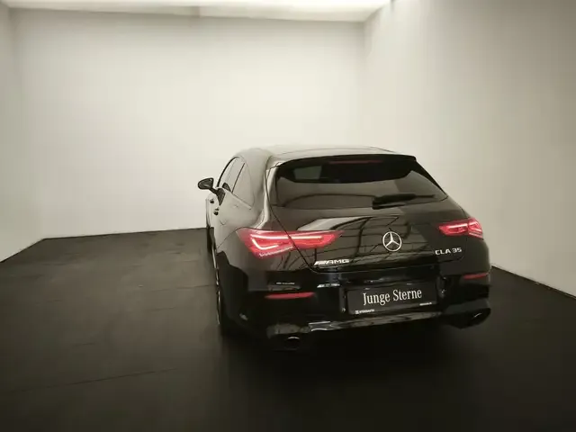 Mercedes-Benz CLA 35 AMG