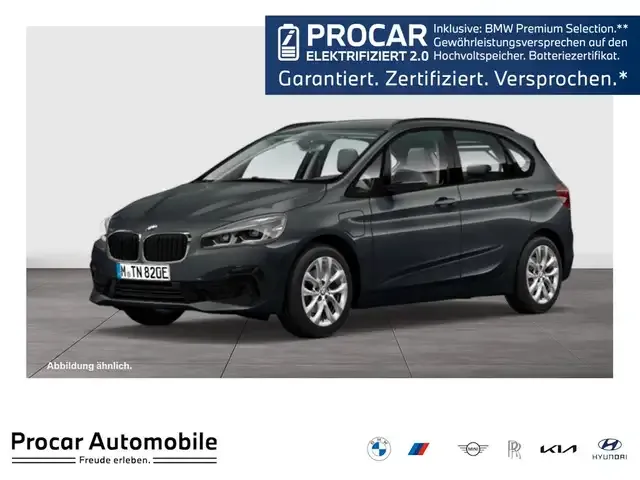 BMW 225