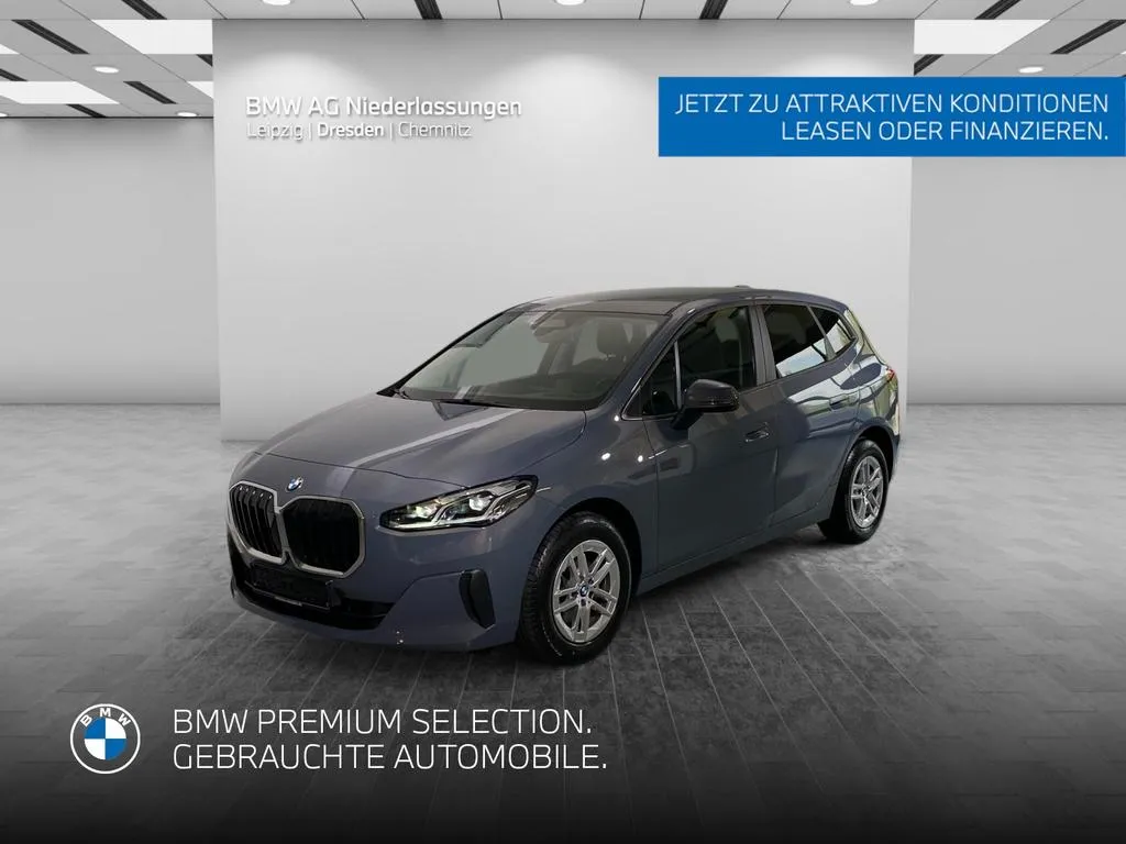 BMW 220