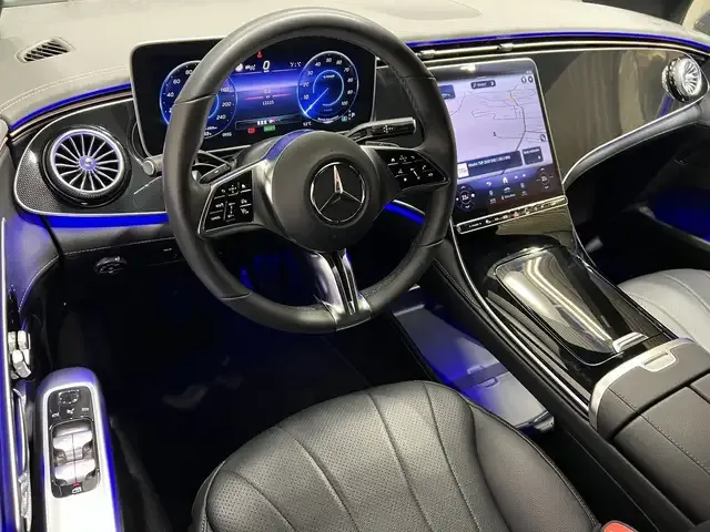 Mercedes-Benz EQE 300