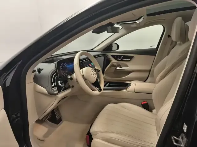 Mercedes-Benz E 400