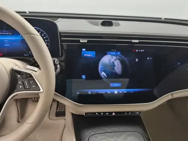 Mercedes-Benz E 400